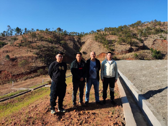 1747712125151755.png 725cd4e1-179d-42c9-9a2b-1c22decaa433.png